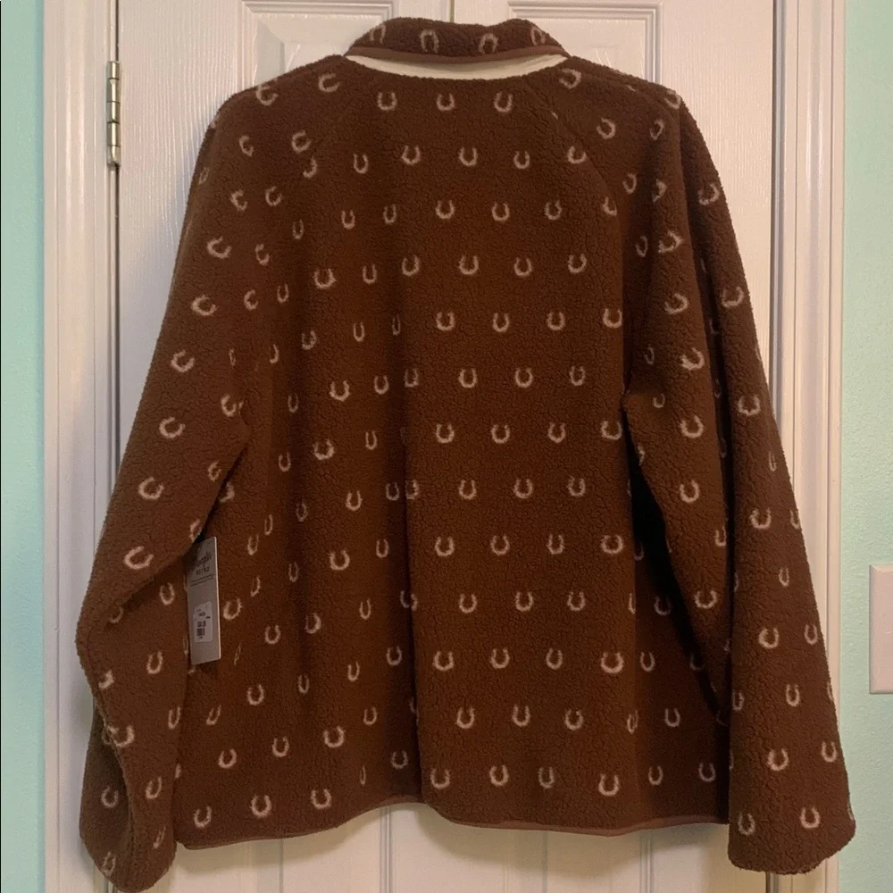Wrangler Retro Brown Sherpa Pullover with Horseshoe print.  Size XL - Picture 5 of 5